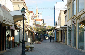 מונית סלוניקי לקומוטיני